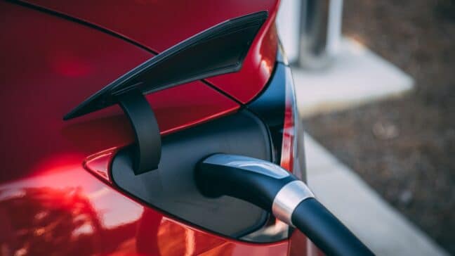 SPOTLIGHT: Electric Car Market Share Accelerating