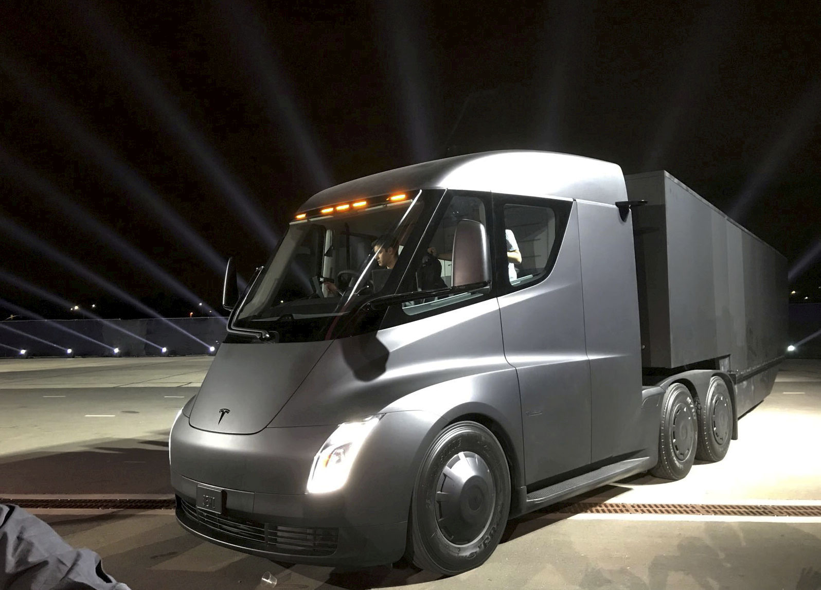 Tesla's new electric truck is unveiled during a presentation in Hawthorne, California, U.S., November 16, 2017.