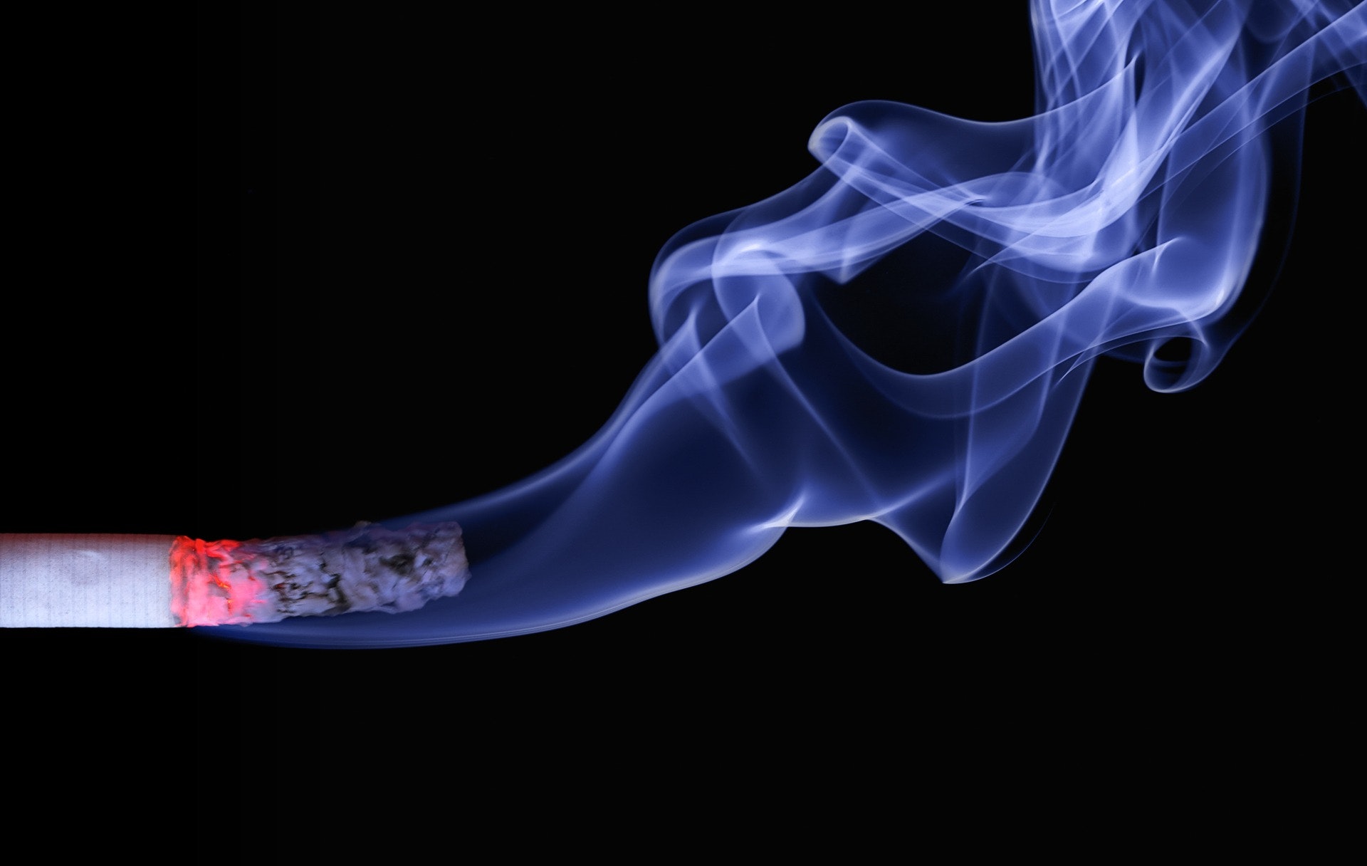 Wales Extends Smoking Ban